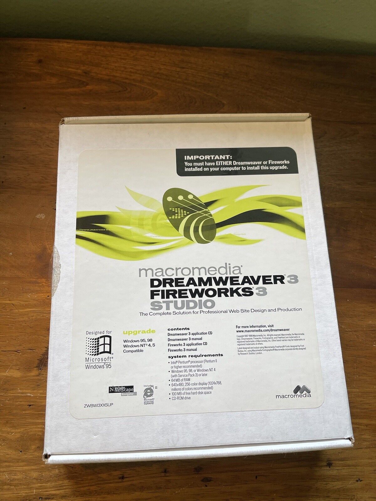 Macromedia Dreamweaver 3 Fireworks Upgrade