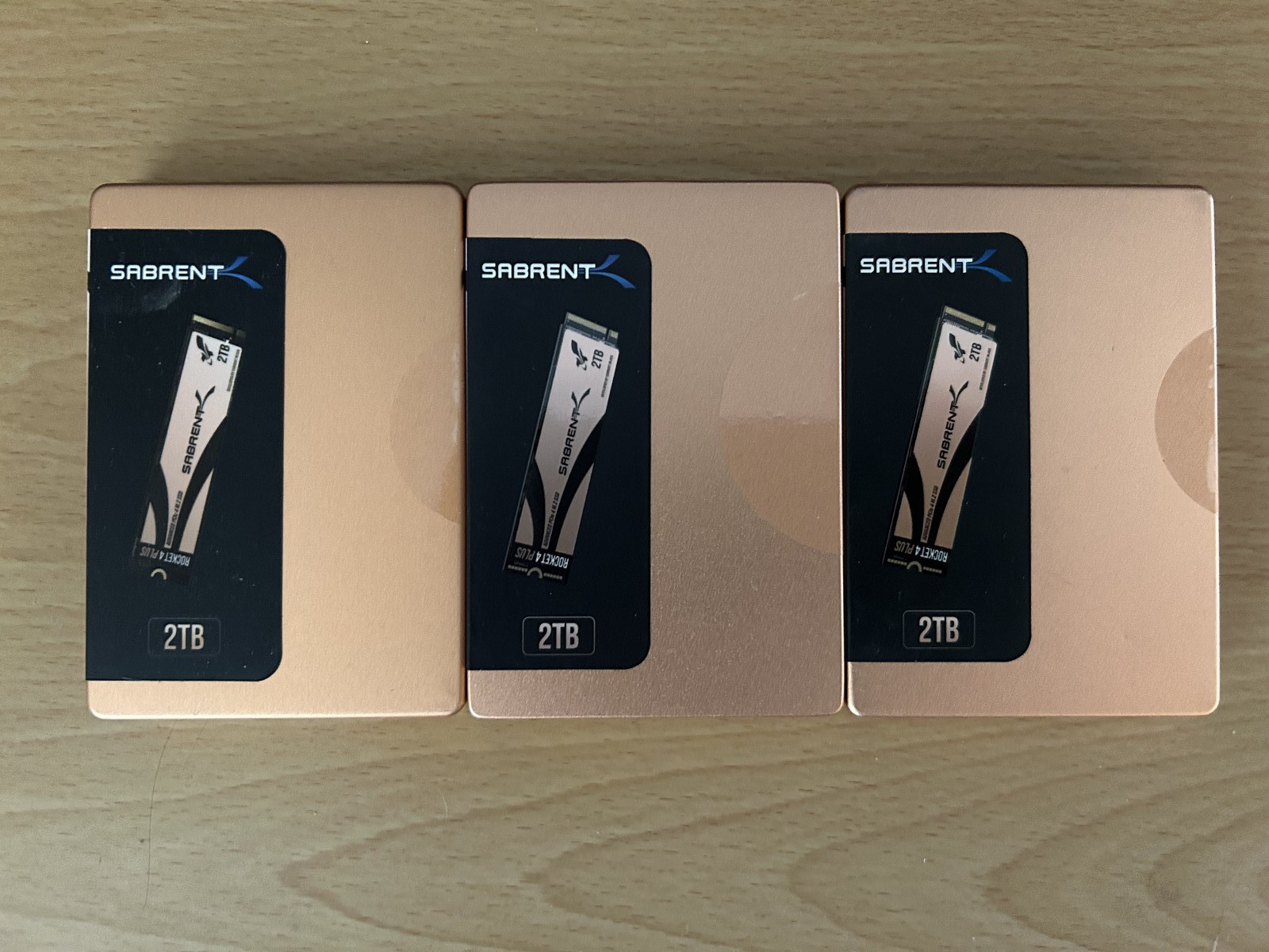 SABRENT  Rocket 4Plus NVMe 4.0 Gen4 PCIe M.2 SSD  R/W 7100/6600MB/s