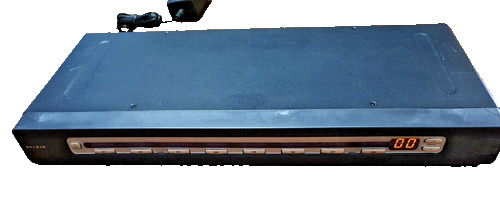 BELKIN OmniView PRO2 8-Port VGA PS2 KVM Switch F1DA108T