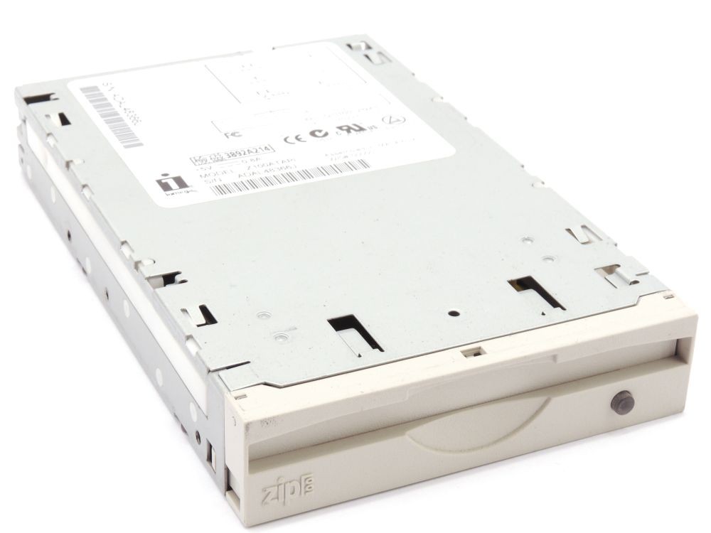 Iomega Z100Si 100MB Internal 3.5" 50-Pin SCSI ZIP Drive Internal Drive Beige