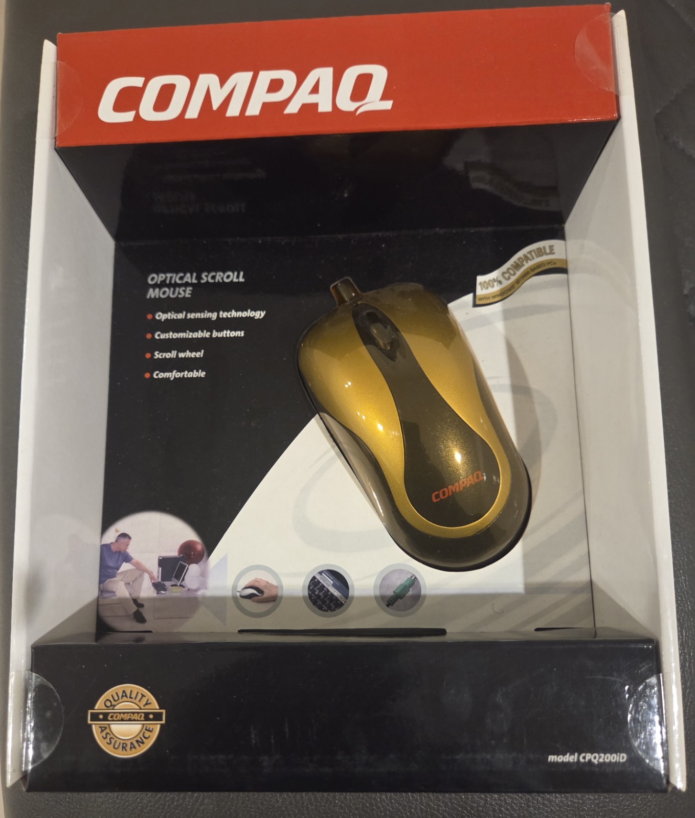 Vtg Compaq wireless mouse with dock CPQ600iD