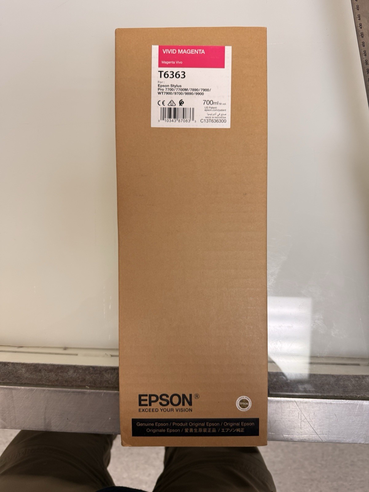 December 2018 Genuine Epson Vivid Magenta Ink Cartridge T6363