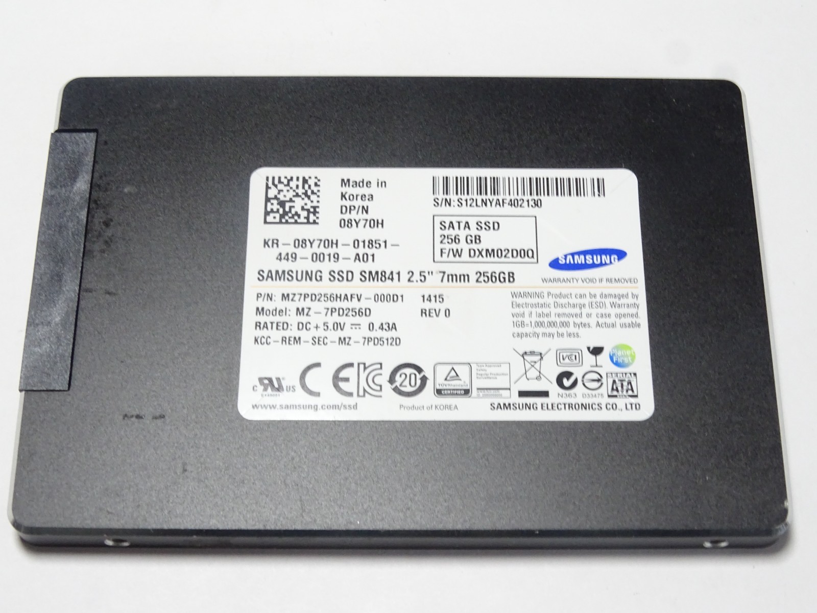 SAMSUNG SSD SM841 2.5" 7mm 256GB Tested and Working