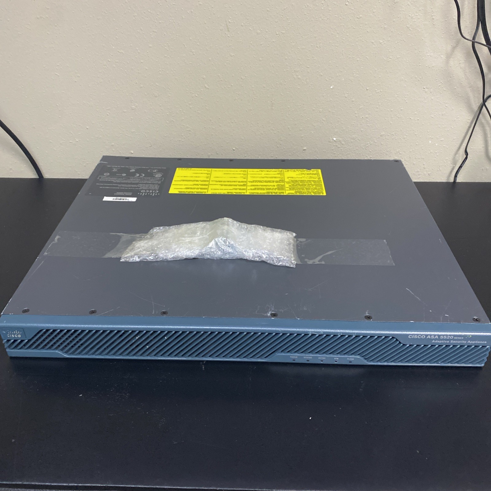 Cisco ASA5520-BUN-K9 ASA 5520 Adaptive Security Appliance w/ 2GB RAM