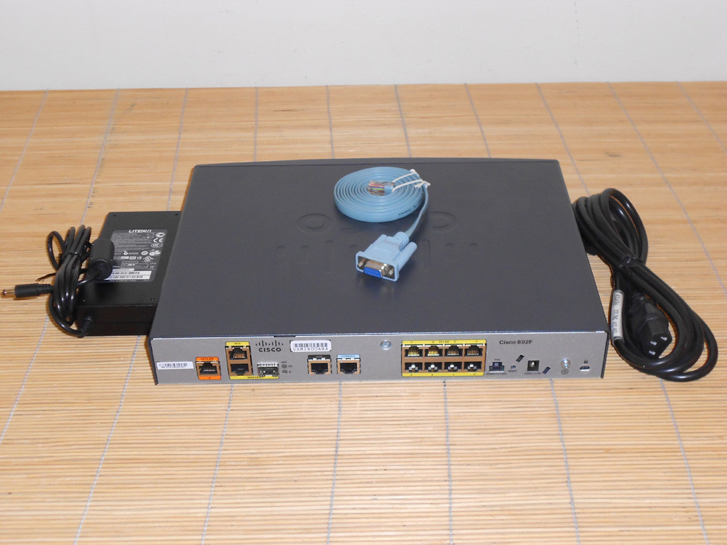 Cisco 892F-K9 Gigabit Ethernet Security Router 