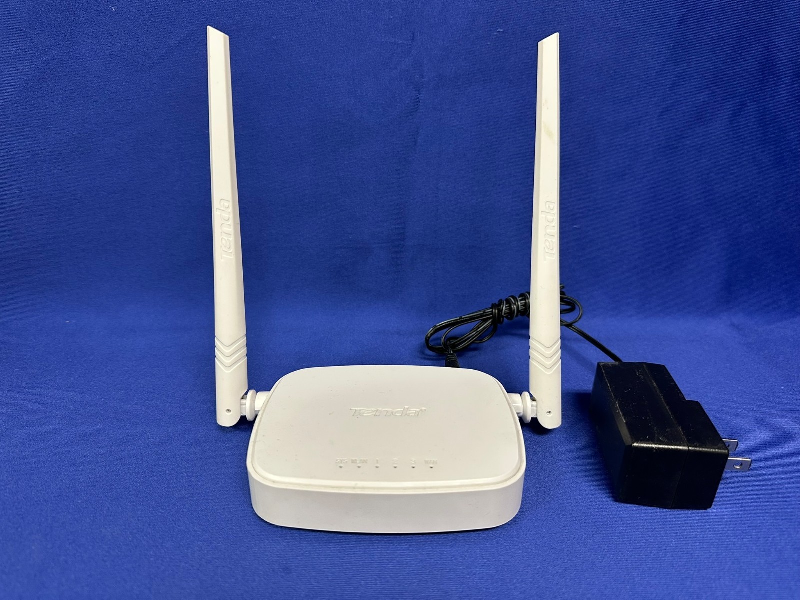 Tenda N301 Wireless N300 Easy Setup Router, Used, tested, and fully functional