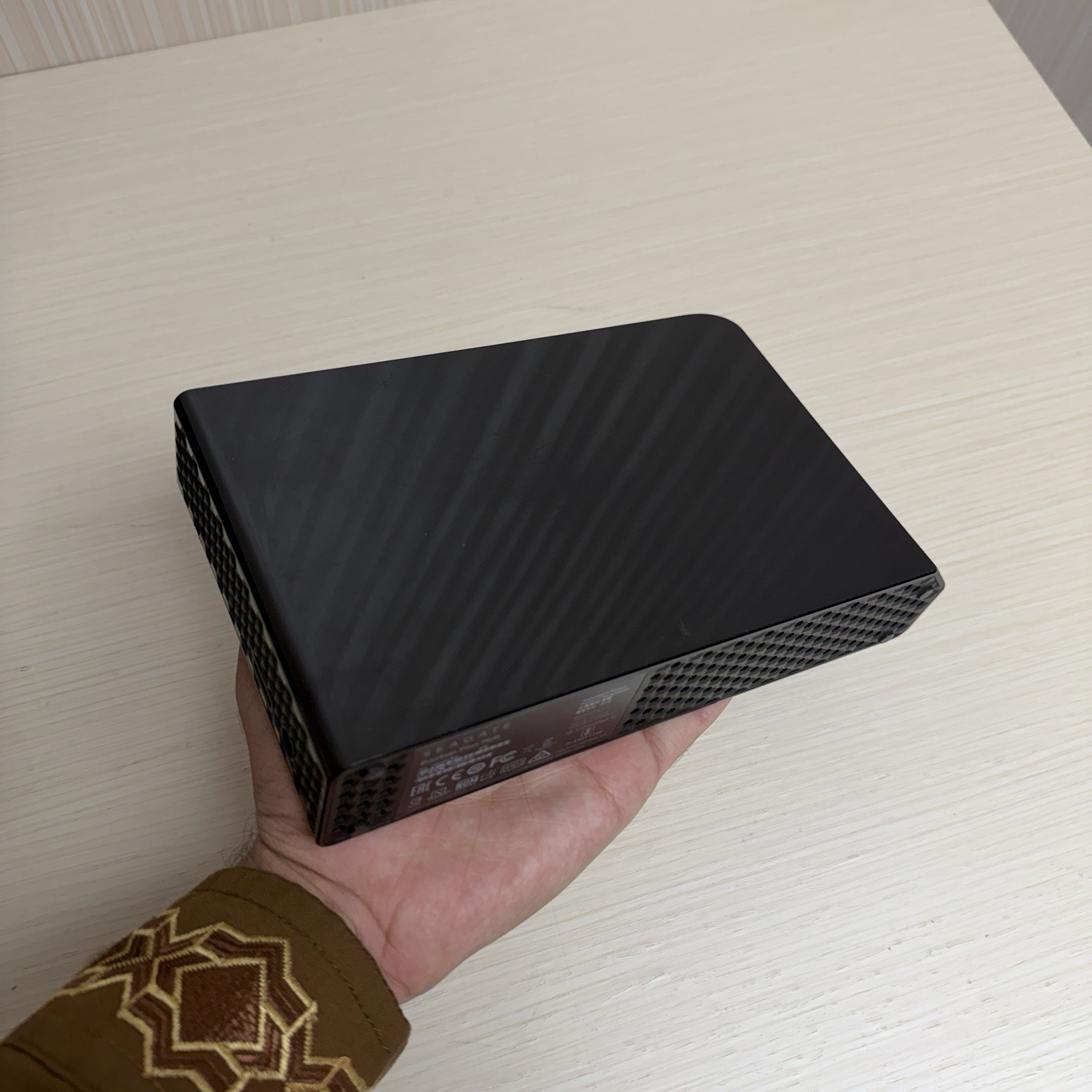 Seagate Backup Plus Hub 6 TB External Hard Drive - Black (Drive Only)