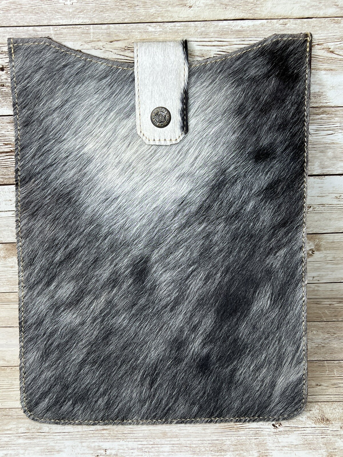 MYRA ~ LEATHER ~ HAIR-ON-HIDE ~ IPAD ~ SLEEVE