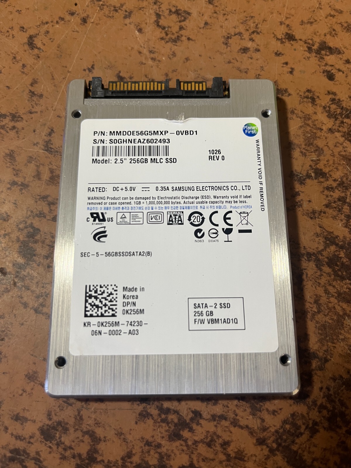 Samsung Solid State Drive 256gb MLC SSD 2.5" MMD0E56G5MXP-0VB