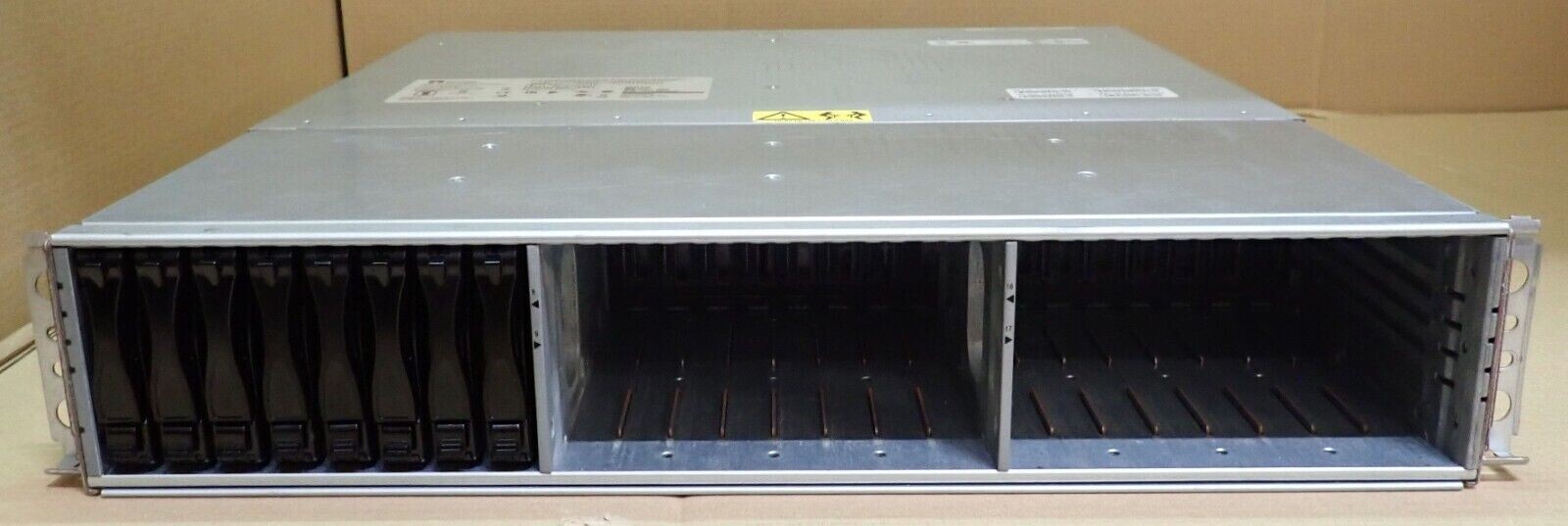 NetApp DE5600 24Bay Expansion Array E-X5681A-QS-R6 4x 800GB SSD 2x ESM 2x PSU