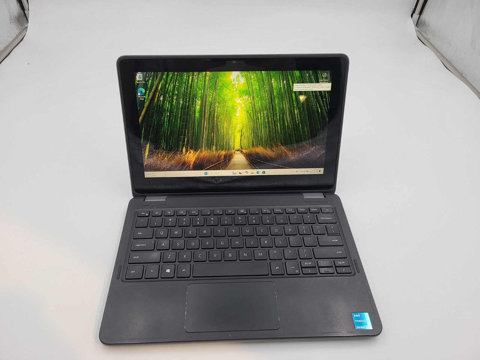 Dell Latitude 3120 Silver N6000 1.10GHz 8GB RAM 128GB SSD WIN 11 Pro