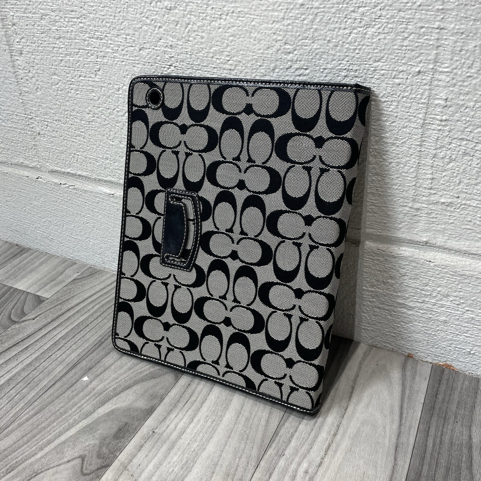 Coach Signature C iPad Tablet Folio Case Black Jacquard 10x8 Vintage
