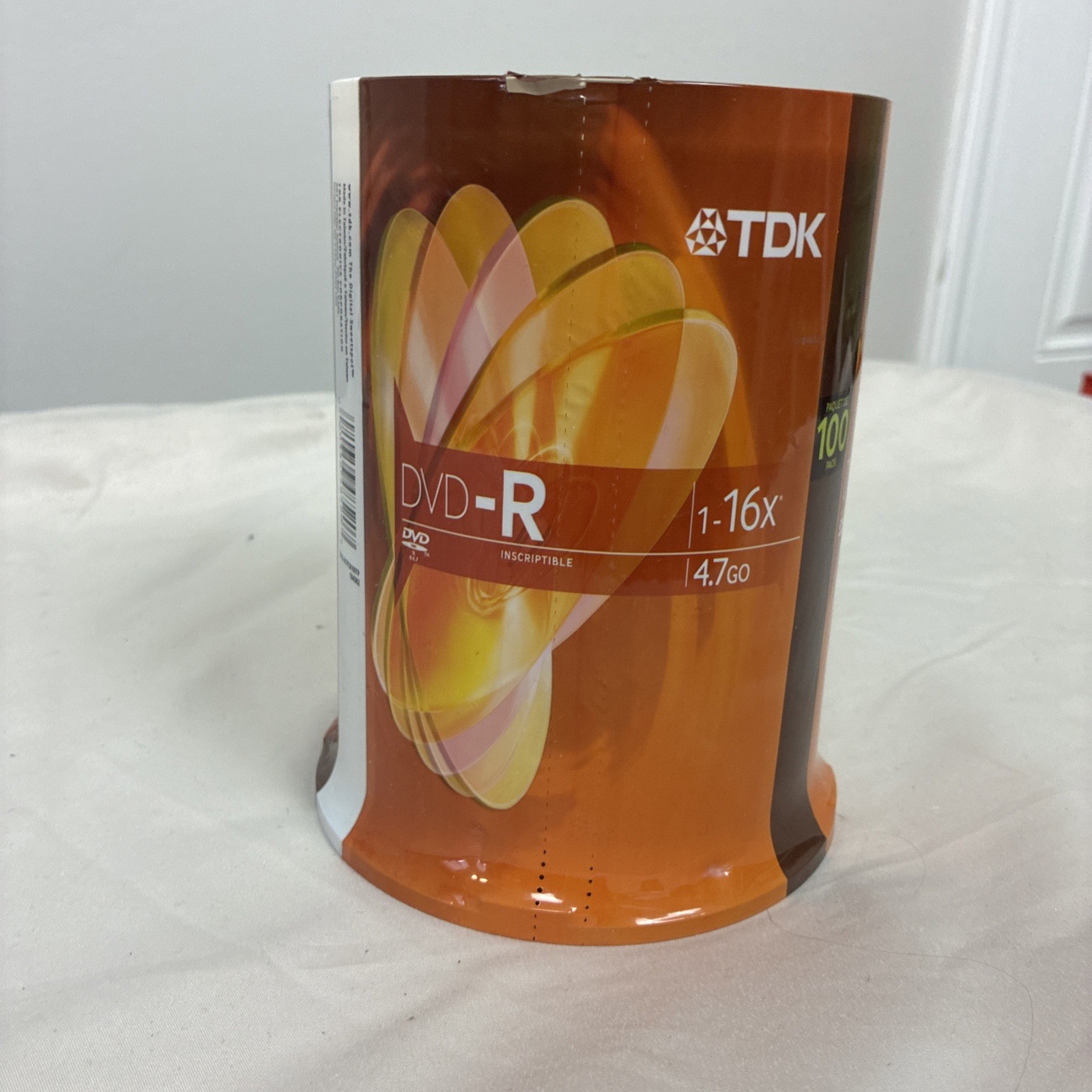 TDK DVD-R 1-16x speed 4.7 GB Recordable Discs Disks 100 Pack Spindle NEW/SEALED