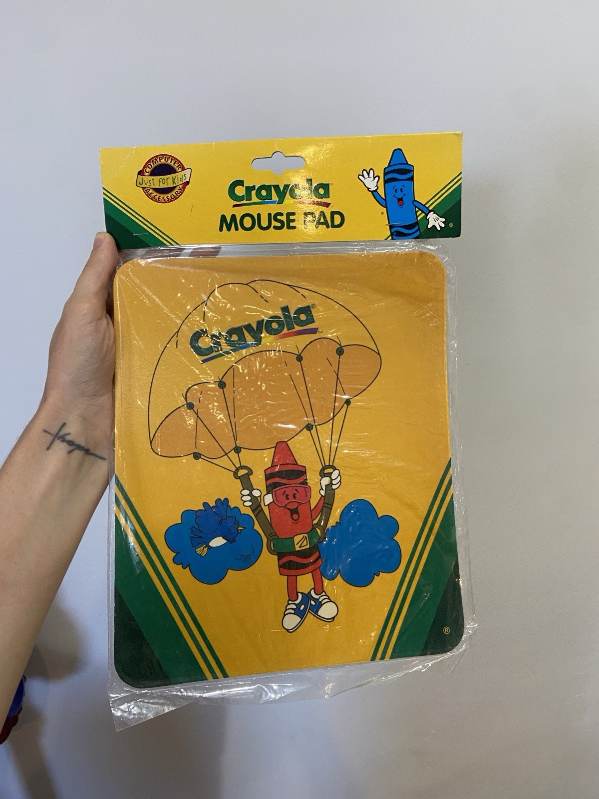 Vintage 1998 Crayola Crayon Mousepad Computer Mouse Pad