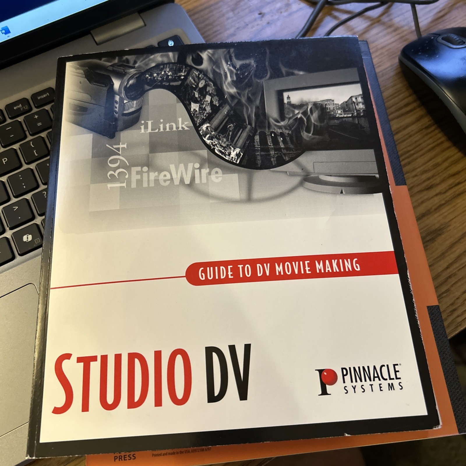 Pinnacle Studio DV Pro Editing Software Windows 98 2000 No Box 1.05 Rev A