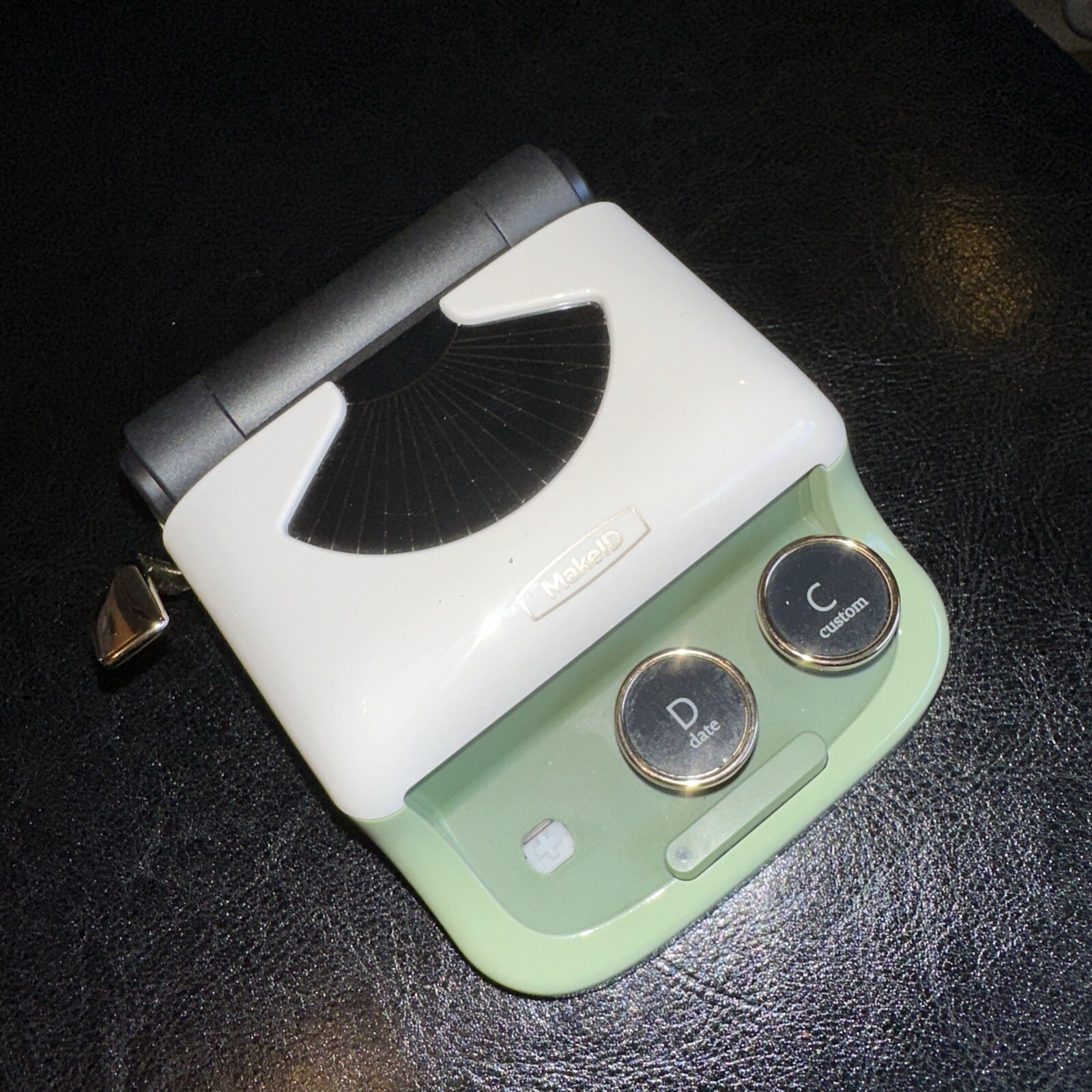 Makeid Q1 Label Maker Machine with Tape HD300dpi ONE-CLICK Green (Read Descib..)