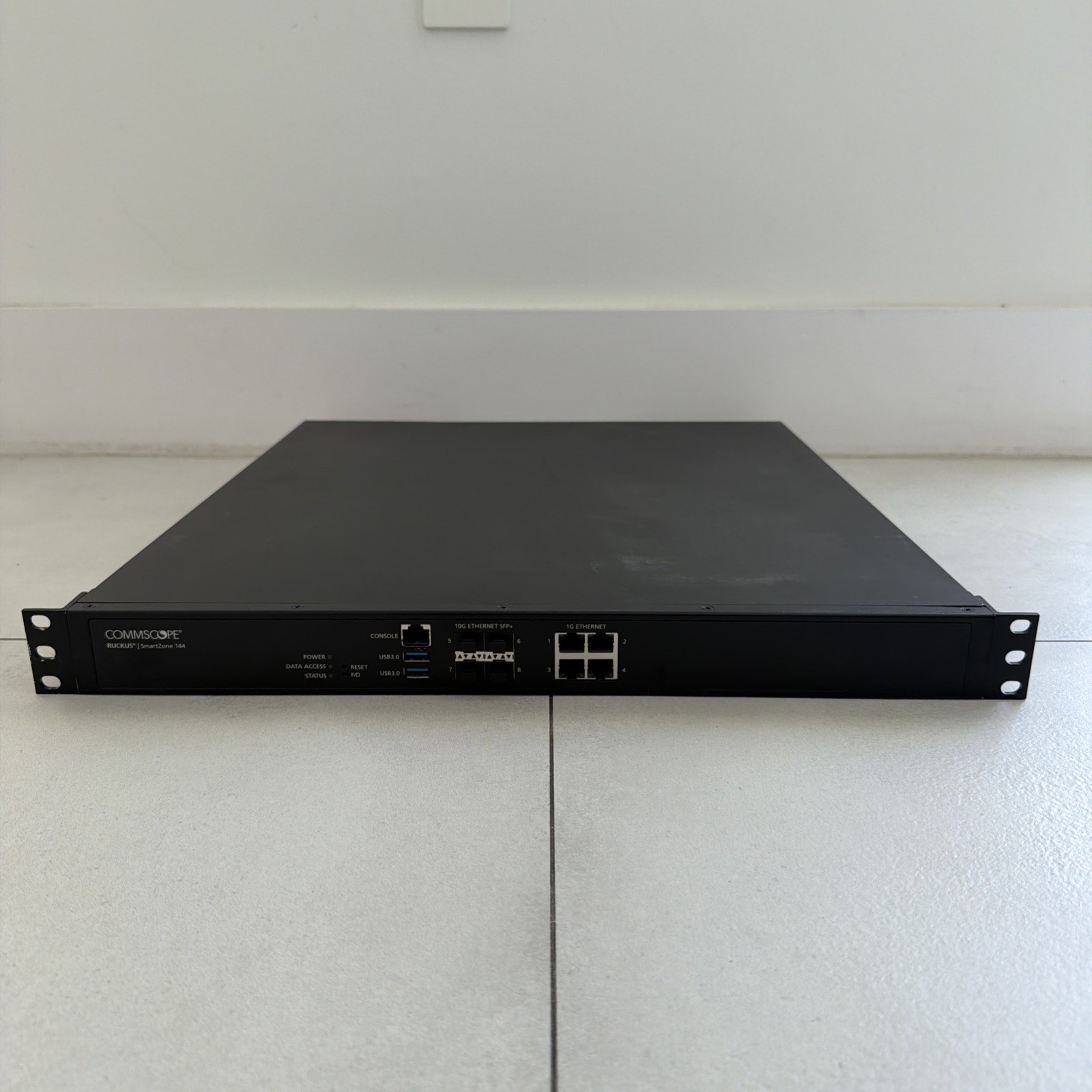 Ruckus SZ144 SmartZone 144 10Gbps Wireless Network Controller Device Management