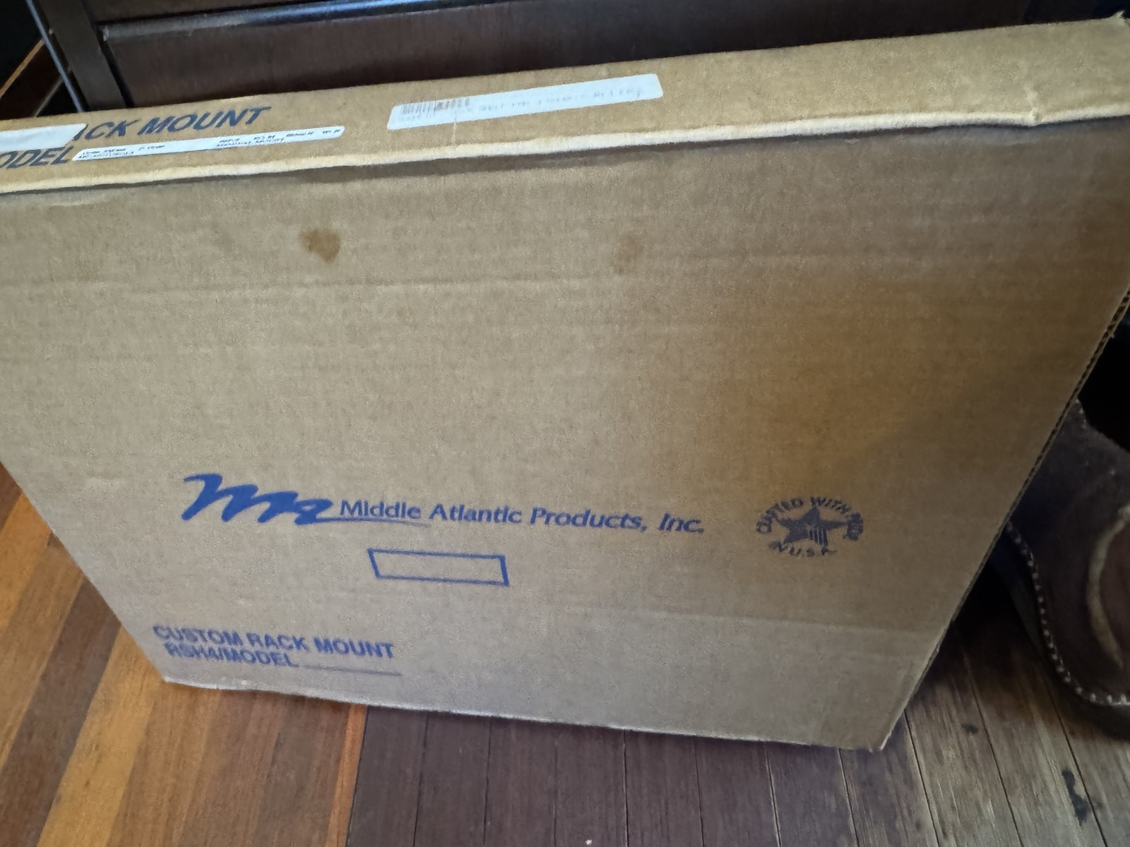 Middle Atlantic RSH4C10 10U Custom Rackmount Shelf 19" Rack NEW SEALED