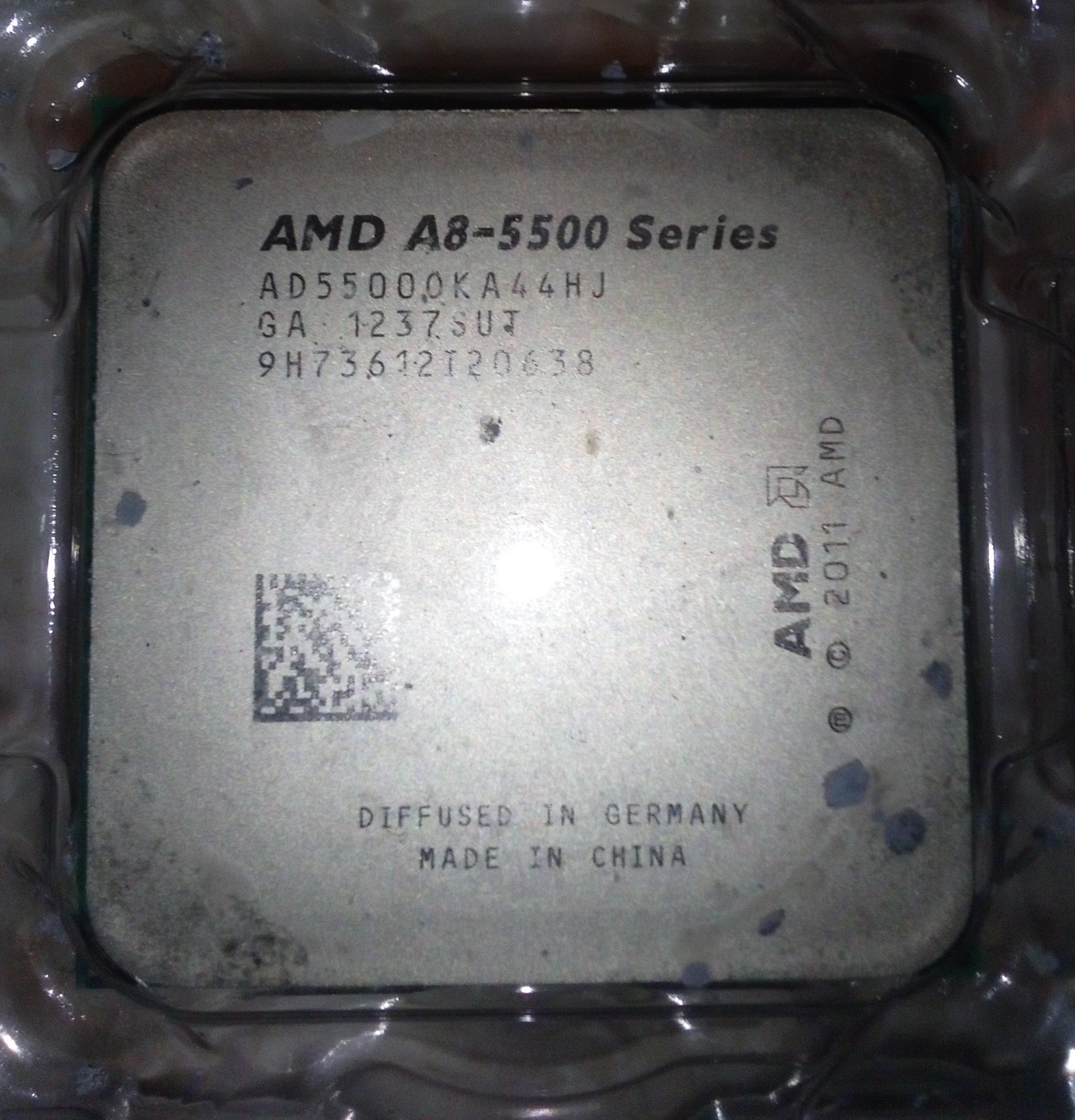 AMD 4-Core A8-5500 Series AD550BOKA44HJ 3.2GHz Socket FM2 Desktop Processor CPU