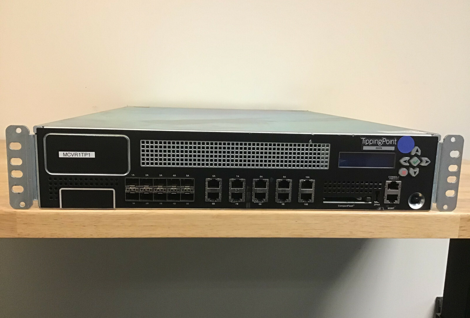 HP TippingPoint 660N IPS Intrustion Prevention System 10x RJ45 2x XFP 10x SFP