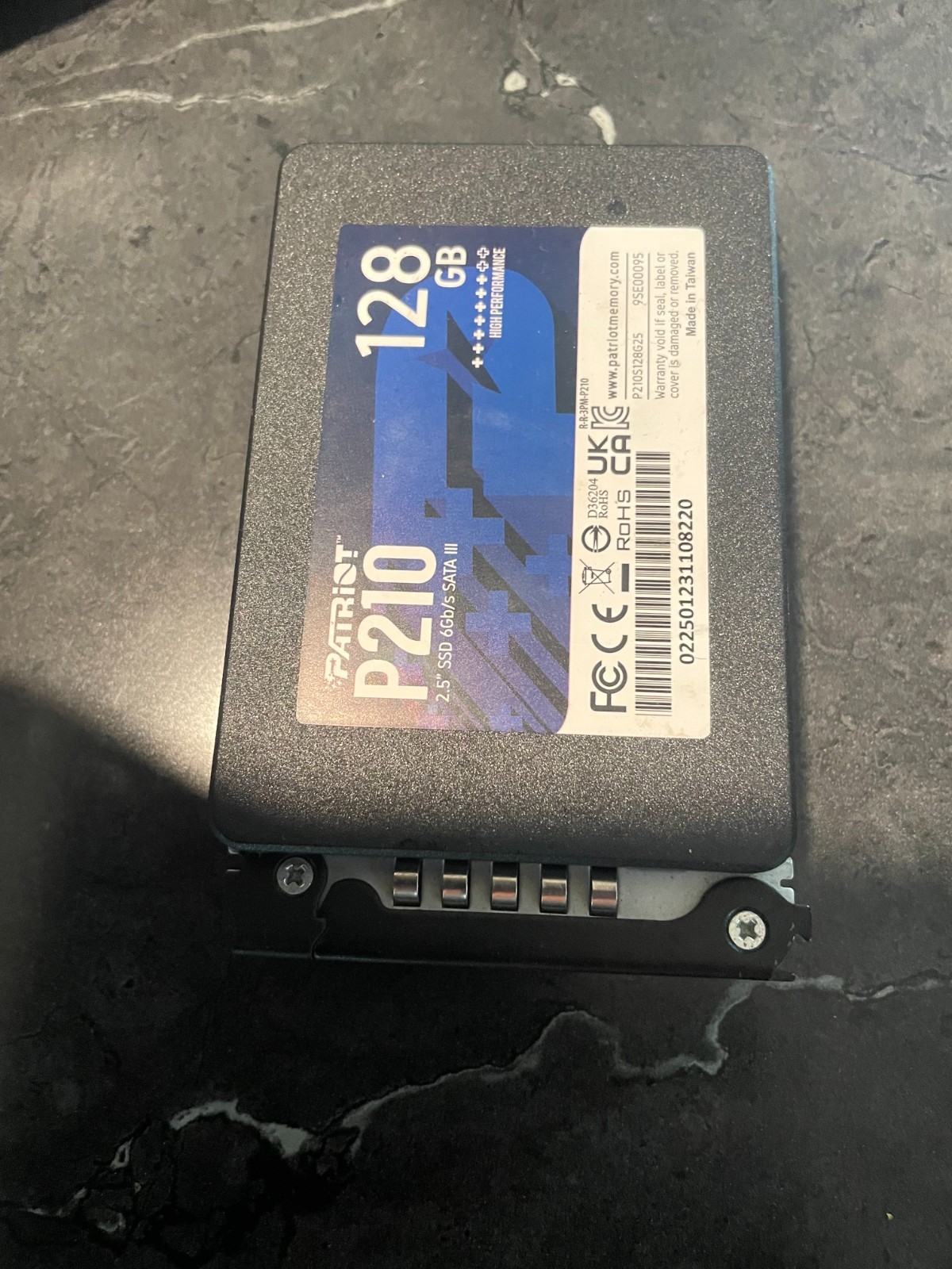Patriot P210 128GB 2.5" SSD SATA with SSD Caddy