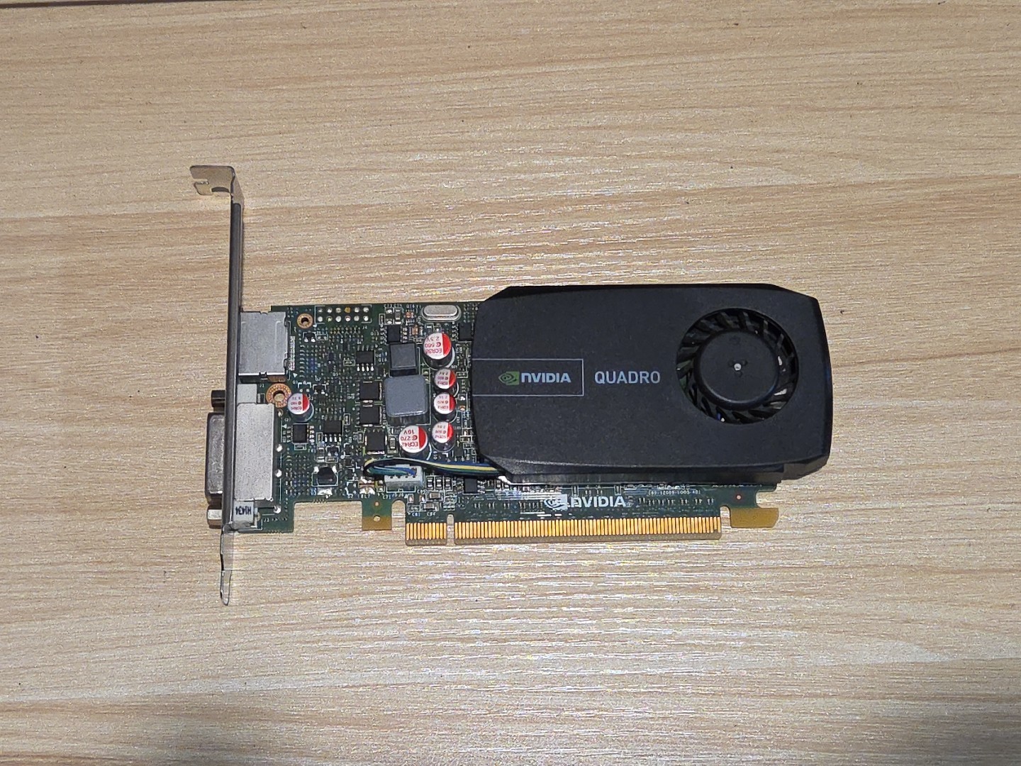 HP NVIDIA Quadro 600 1GB PCIe x16 DVI DP Graphics Card 682293-001 671135-001