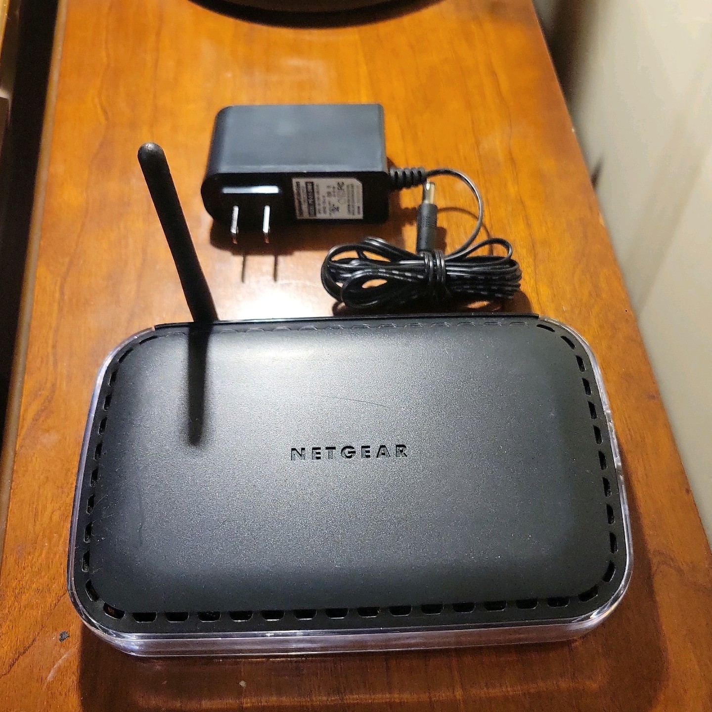 NETGEAR WNR1000 v2 Wireless-N 150 Router 150 Mbps, 4-Port, WPS, Black
