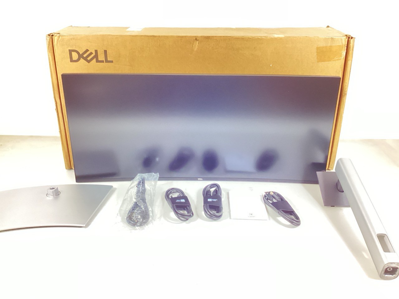 Dell Pro 34 Plus USB-C Hub Curved Monitor - P3425WE