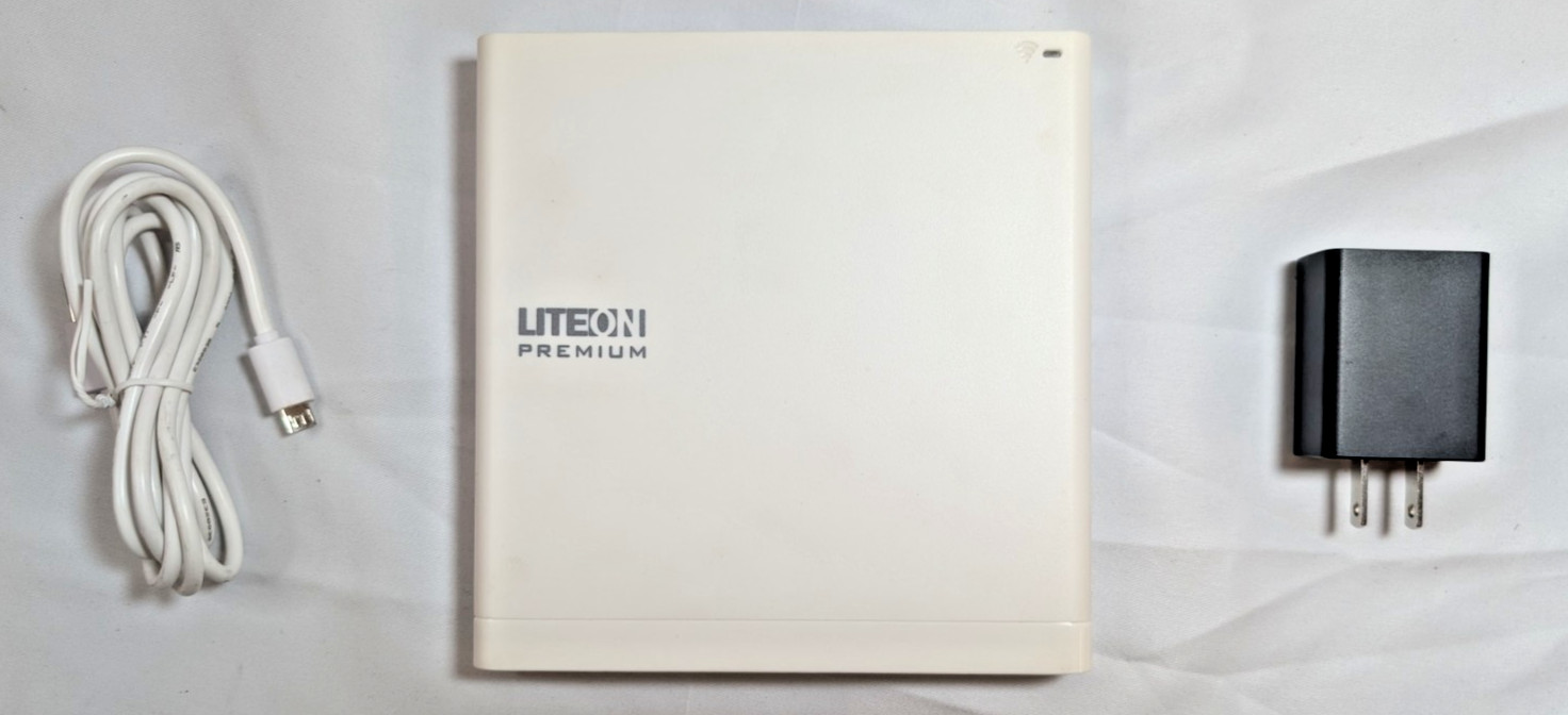 LITEON Premium 8X External Portable USB Powered Slim DVD/CD Writer DN8A6WH WHITE
