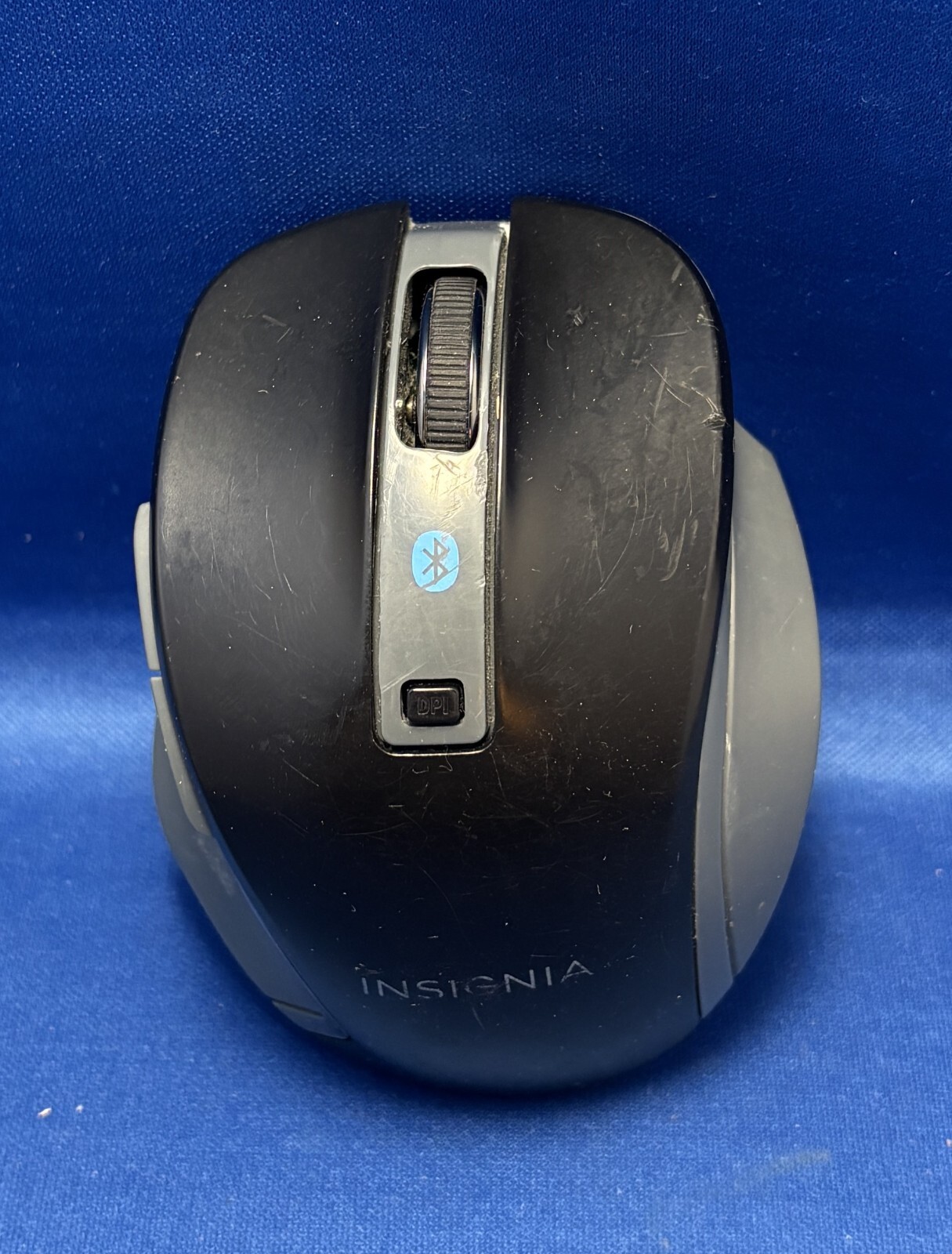 Insignia Bluetooth Optical Mini Mouse W/ Scroll Wheel 6 Button Wireless