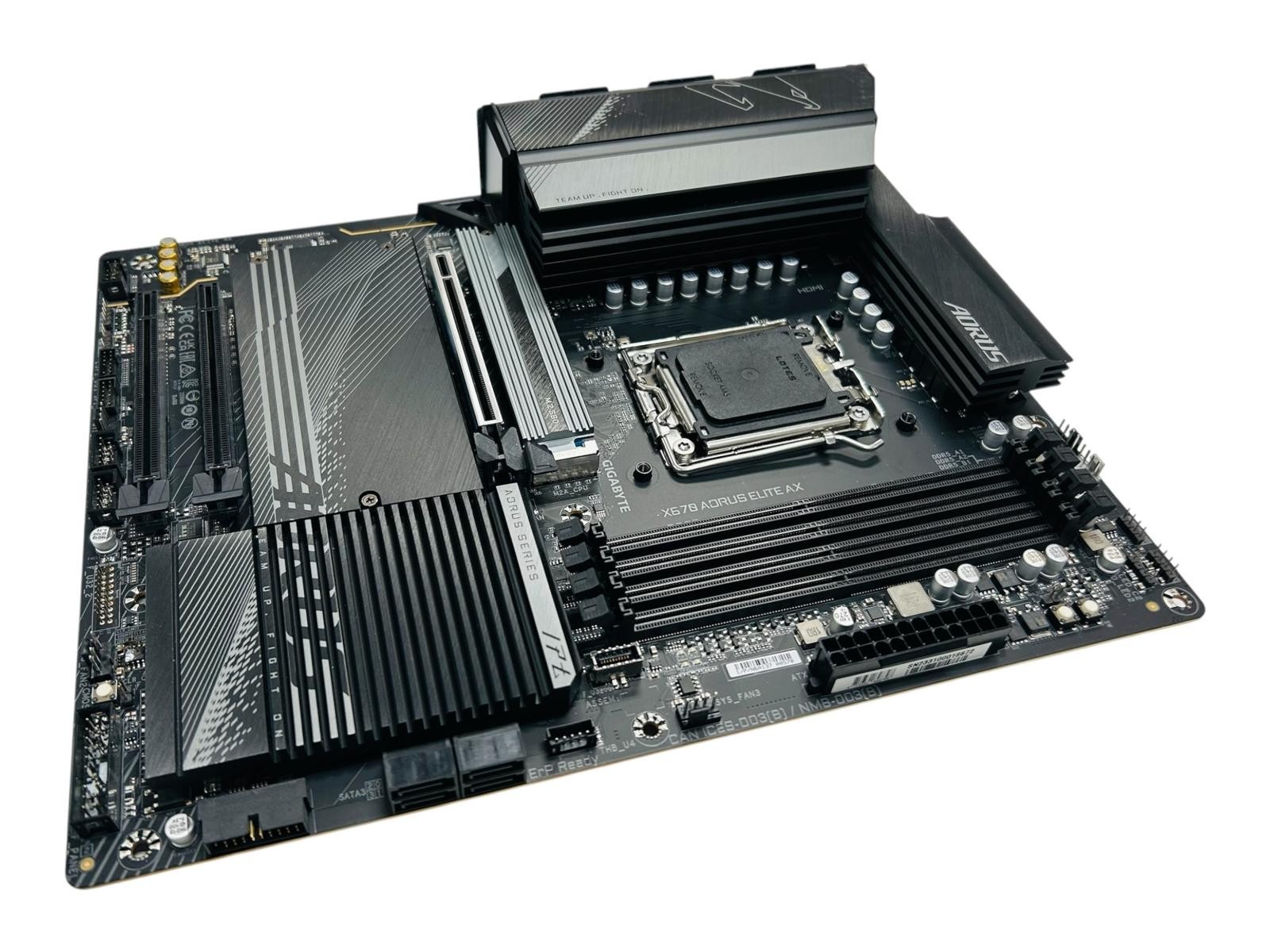 GIGABYTE X670 AORUS ELITE AX AM5 ATX AMD Motherboard - AS/IS (READ)