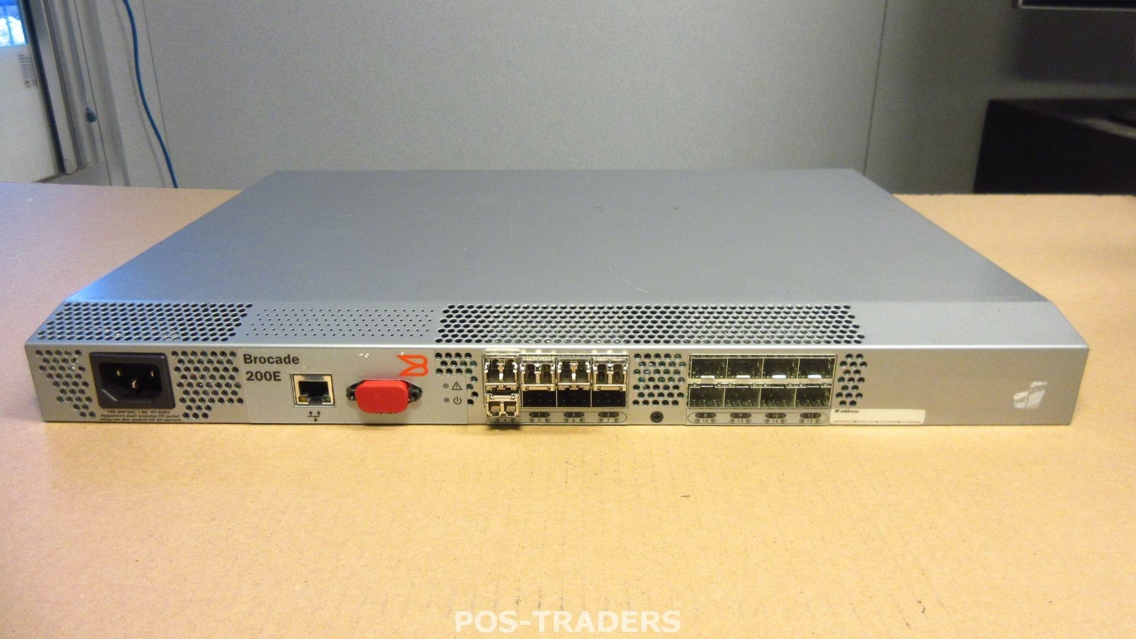 Brocade 200E Dell WH090 DL210E-R0005 16-Port 4GB Fibre Switch - INCL 5x SFPs
