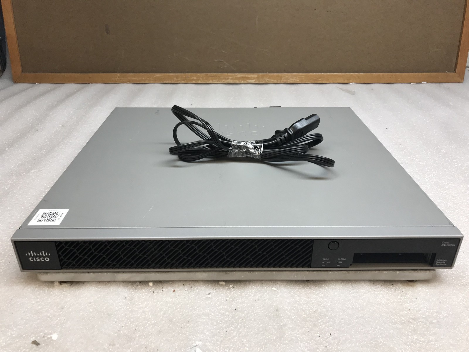 Cisco ASA5525 8-Port Security Appliance - No HDD *READ DESC FOR LICENSE*