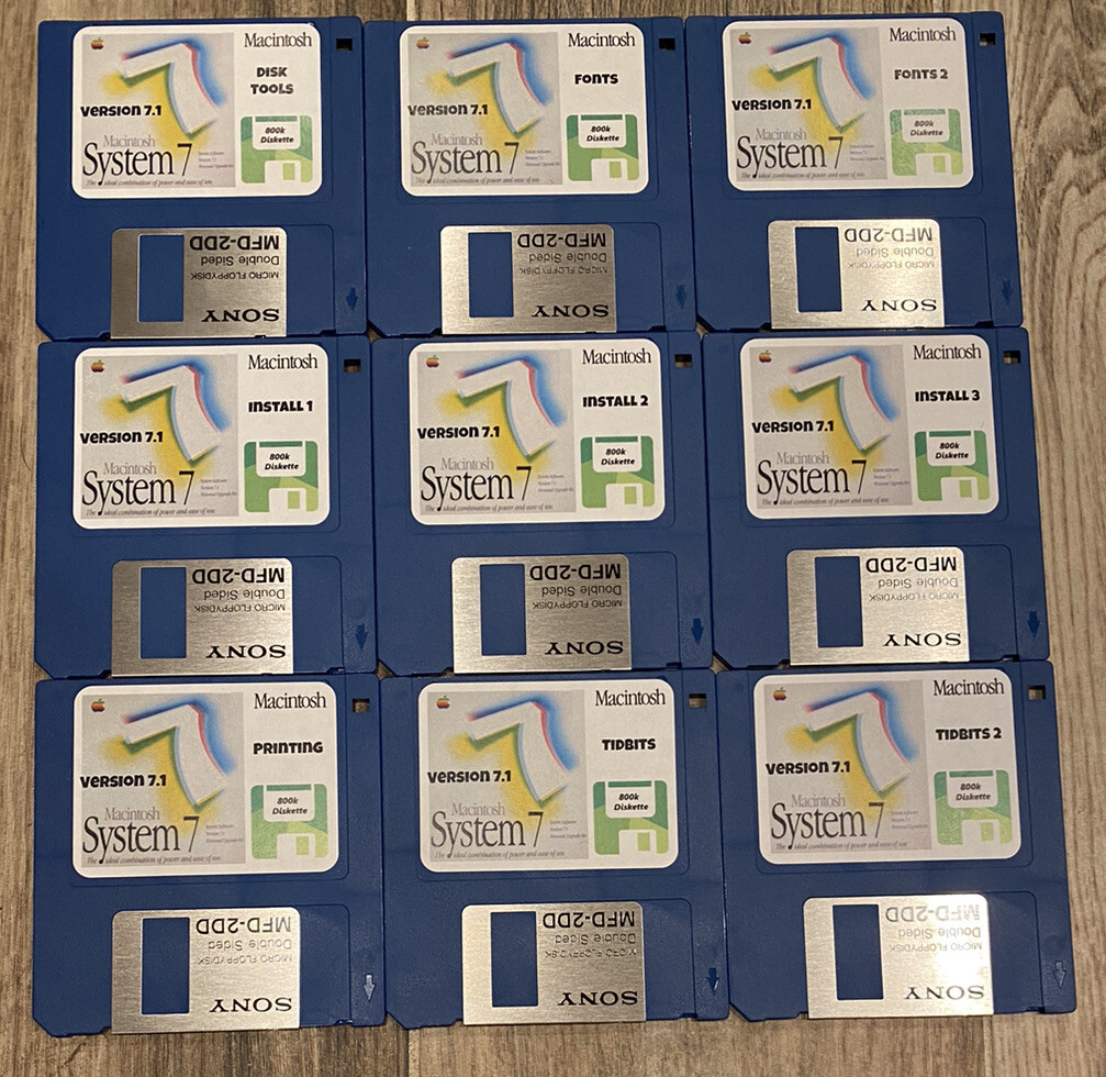 Vintage Apple Macintosh OS System 7 Pro (7.1) 800k 3.5” Floppy  Disks *Working*