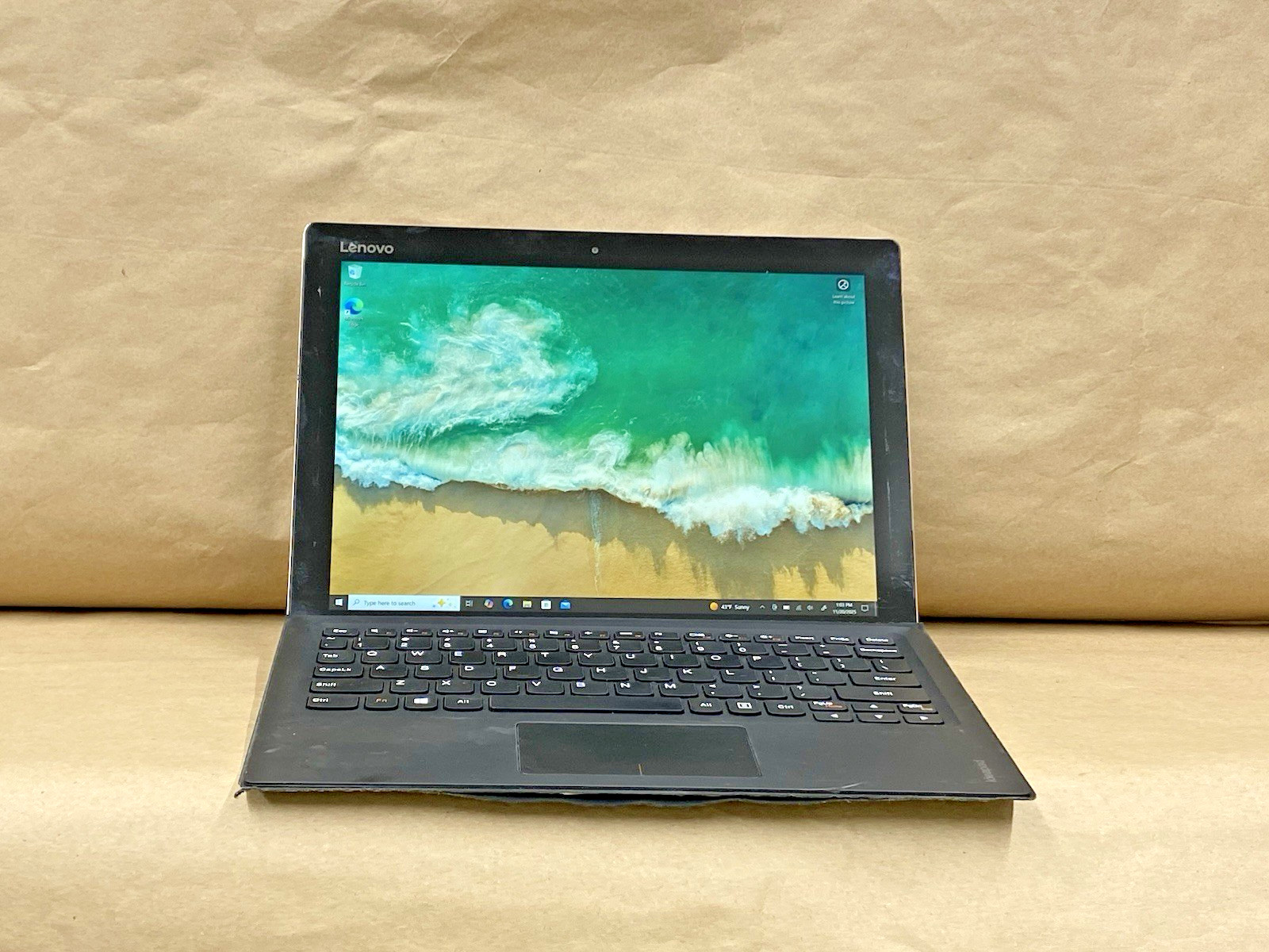 Lenovo 80QL - 12" 2160*1440 - m5-6Y54 - 4GB - 128GB SSD - Win 10 Pro
