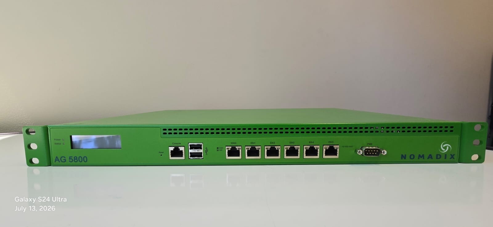 Nomadix AG 5800 Gateway Controller Appliance 