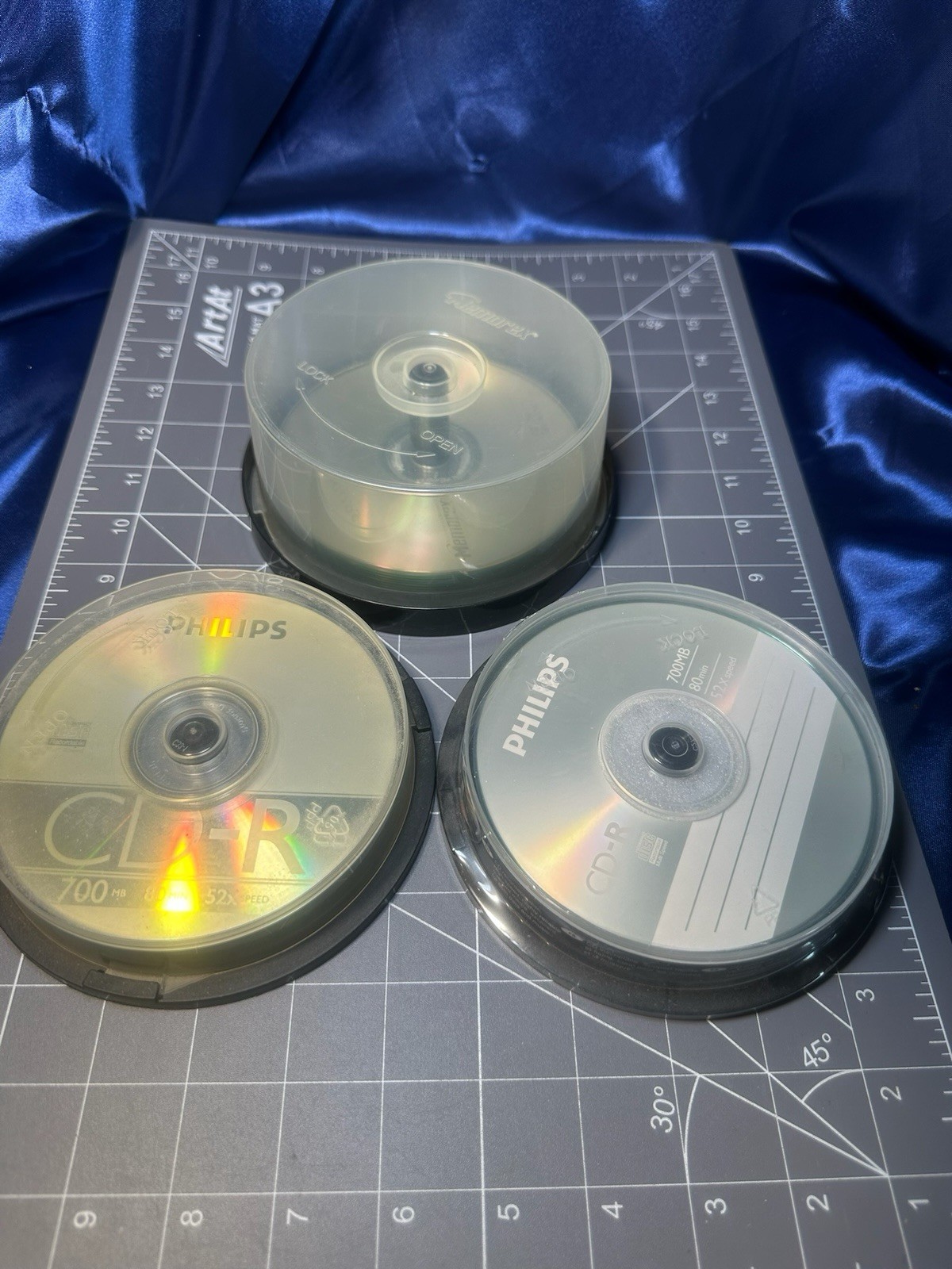 Mixed Lot CD-R 52X 700MB Discs Blank Recordable Philips (20) Memorex (9) 29total