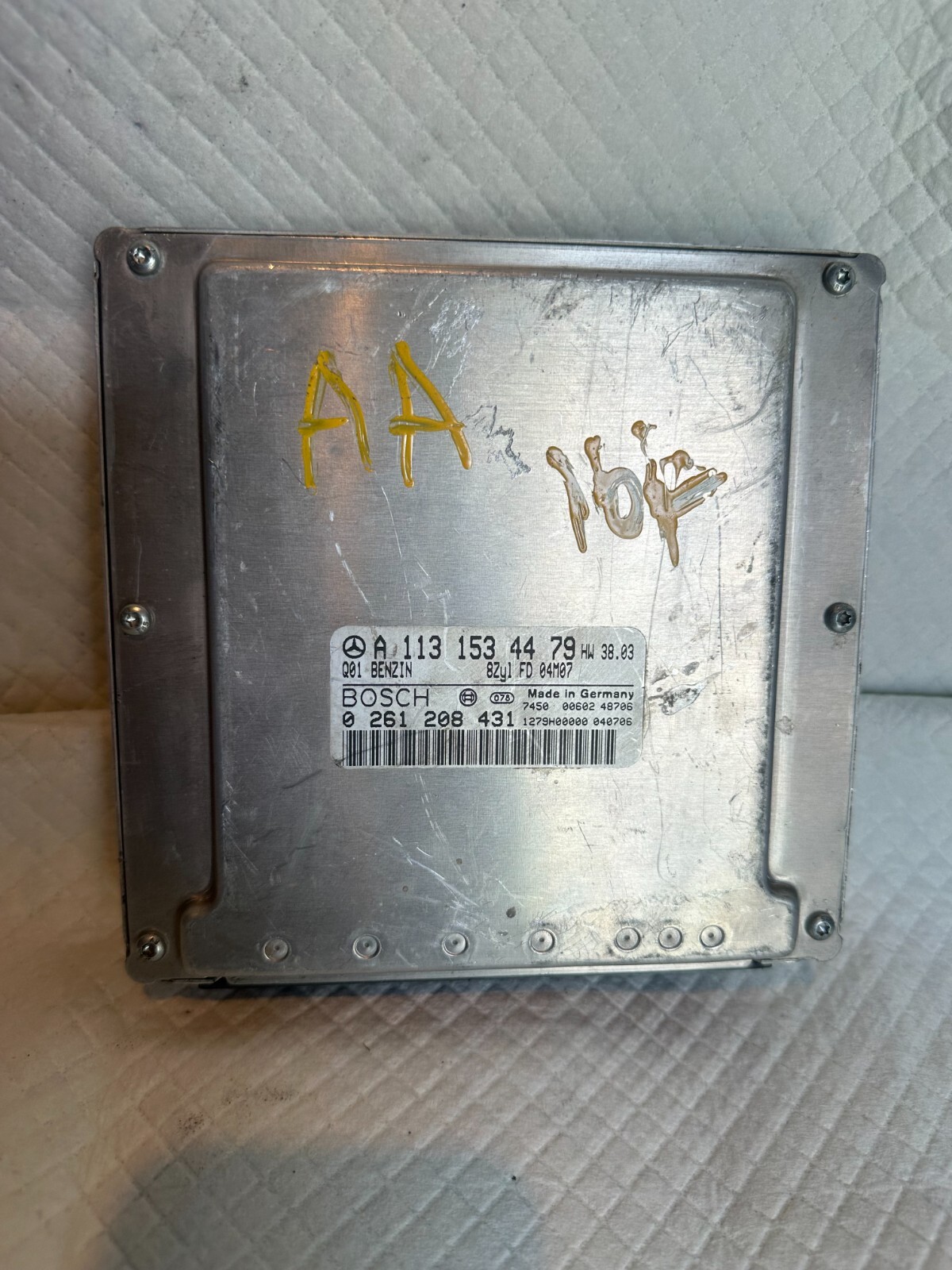 2005 Mercedes-Benz 430i Engine Control Module A 113 153 44 79 OEM (AA 164)
