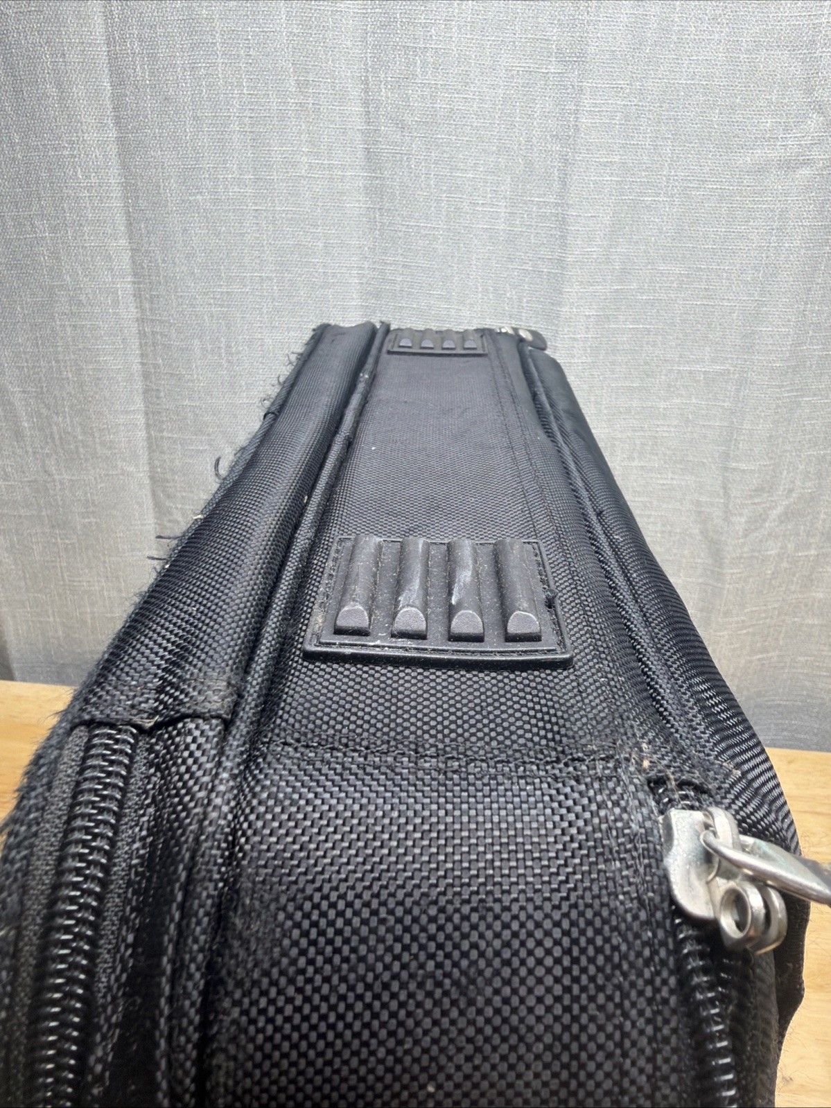 Deluxe Dell Laptop Computer Carrying Case Bag Shoulder Strap Black 17”X 12”