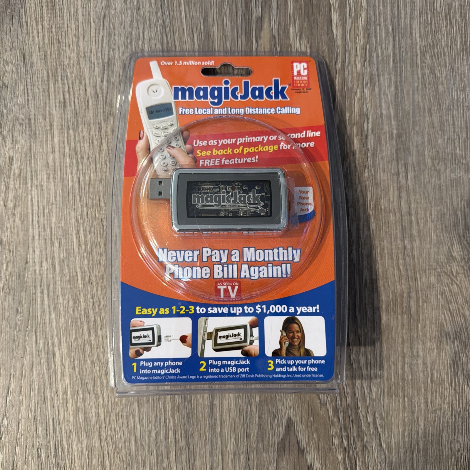 magicJack A921 Home Phone Adapter USB 2.0 Silver w/ Voicemail Caller ID