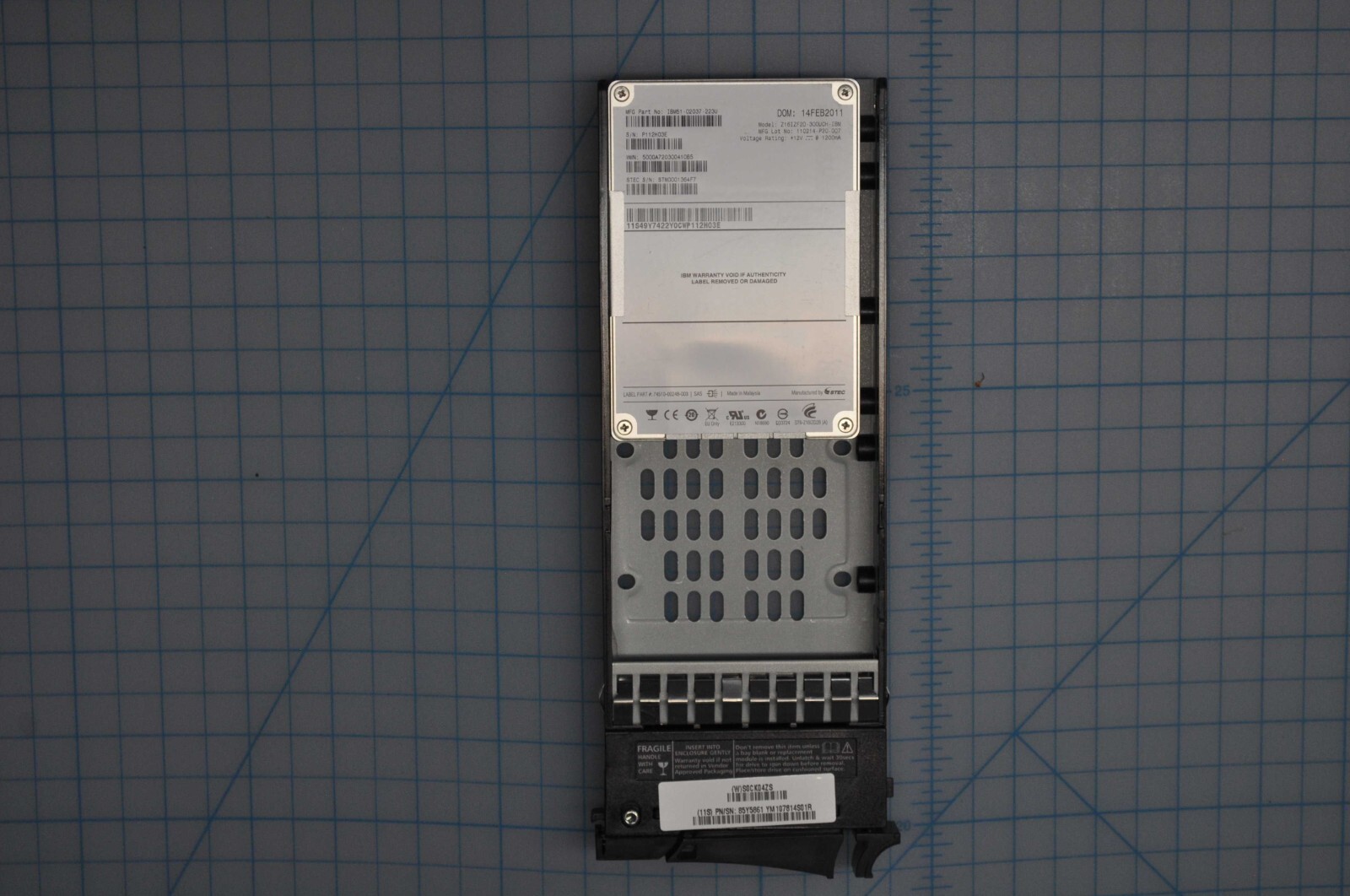 IBM storwize V7000 2076 300Gb 2.5IN SSD Solid State Drive Grade A 00L4617
