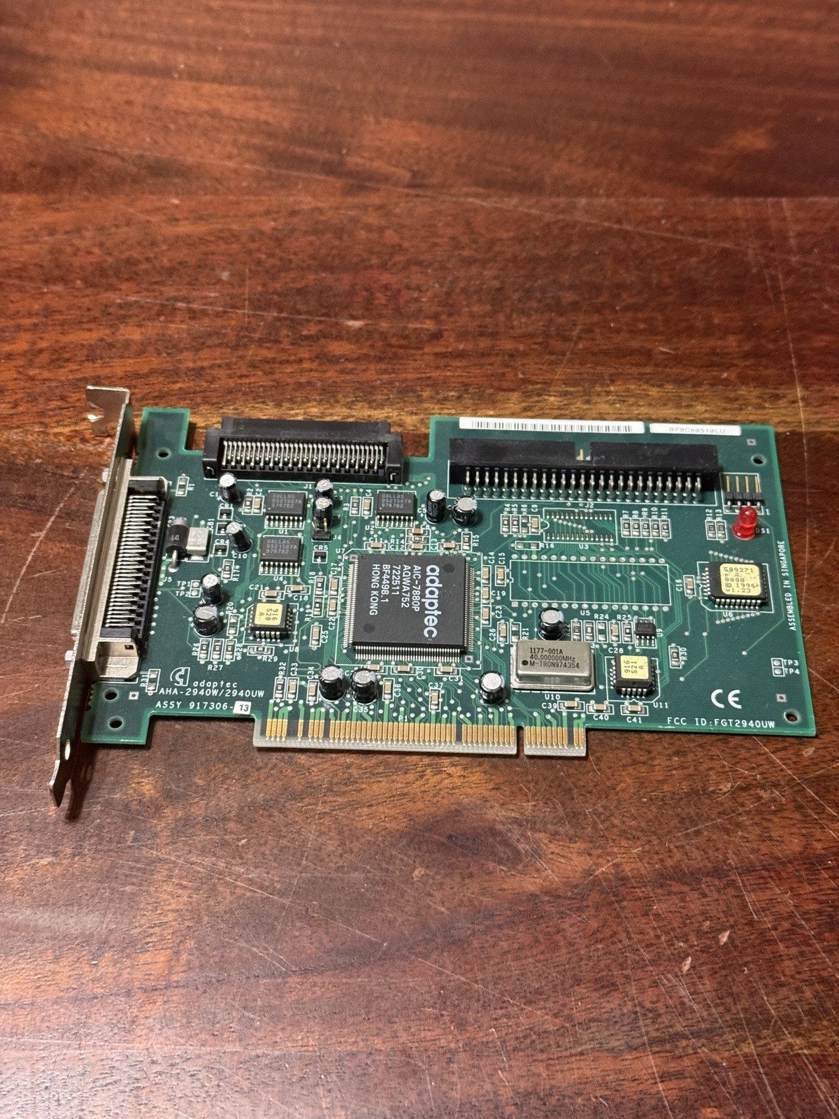 TOP Adaptec-Controller-Card AHA-2940 UW PCI-SCSI-Adapter-Karte