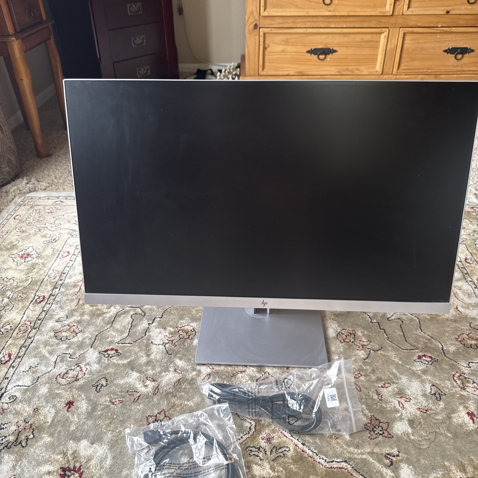 HP EliteDisplay 27-Inch Screen LED-Lit Monitor Black/Silver (1FH50A8#ABA)
