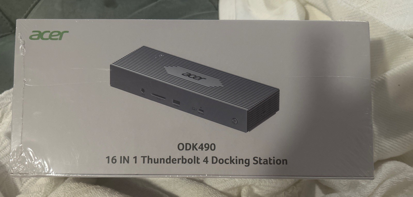 New Acer 16 In 1 Thunderbolt 4 Docking Station ODK490 Sealed