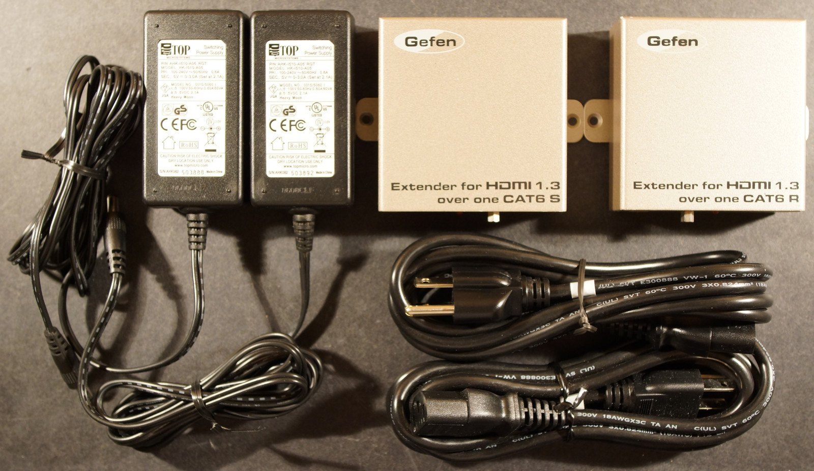 Gefen Extender for HDMI 1.3 over CAT6, Sender and Receiver + Power Supplies.