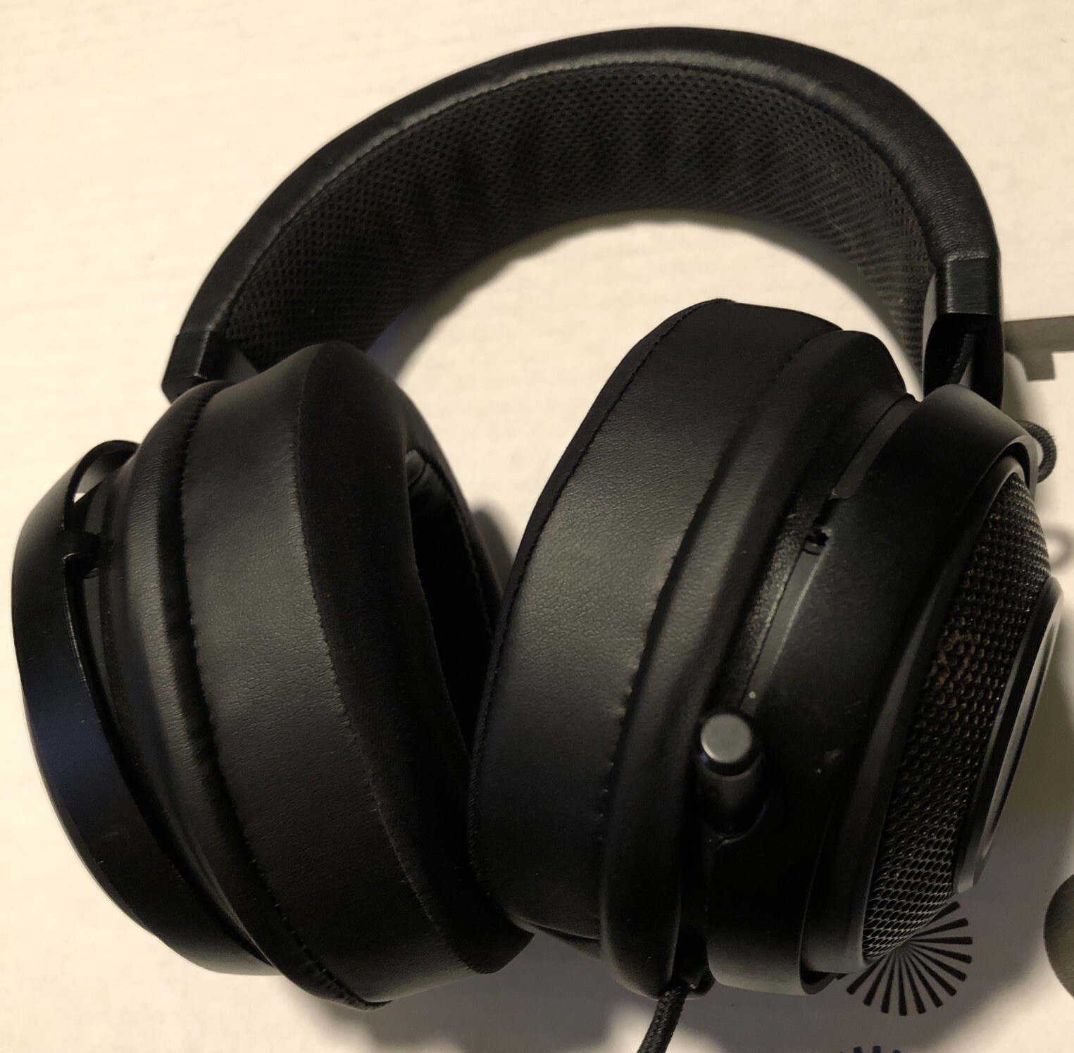Razer - Kraken Wired Stereo Gaming Headset w/ RC30-0205 - Black - New Ear Pads