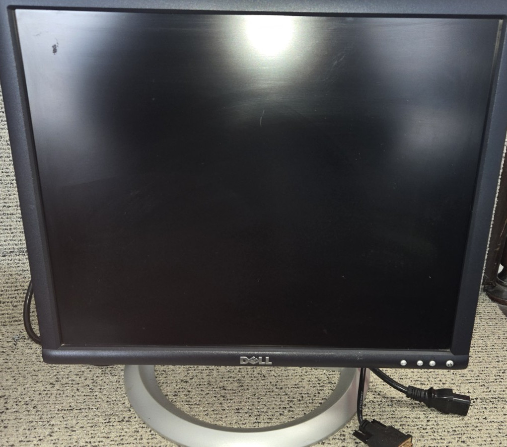 Dell UltraSharp 1905FP 19" LCD Computer Monitor Adjustable stand OEM