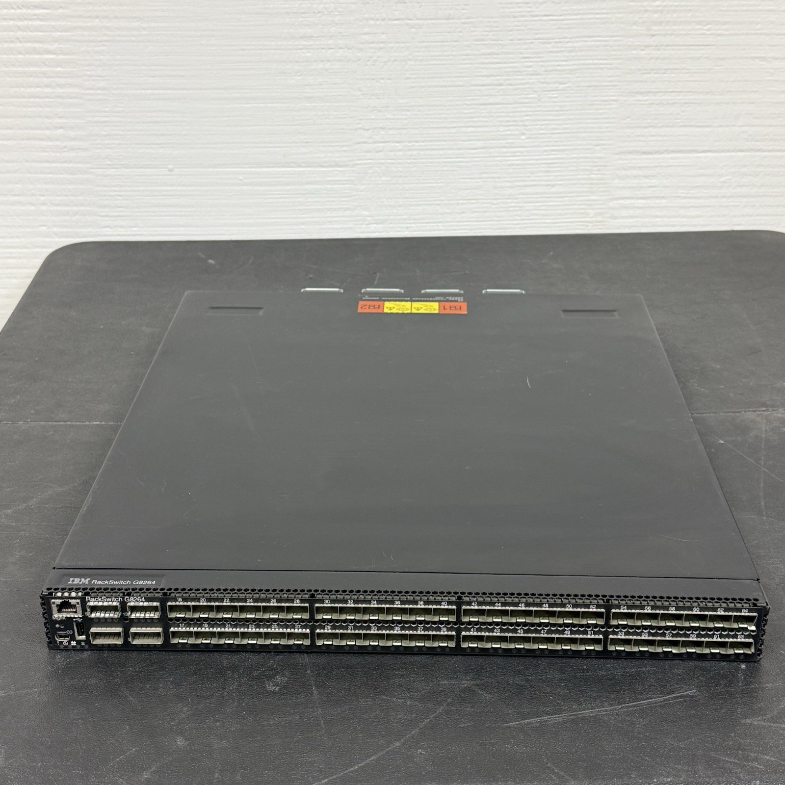 IBM RackSwitch G8264 88Y6021 Network Switch Model 7309-HC3 / 7309-G64