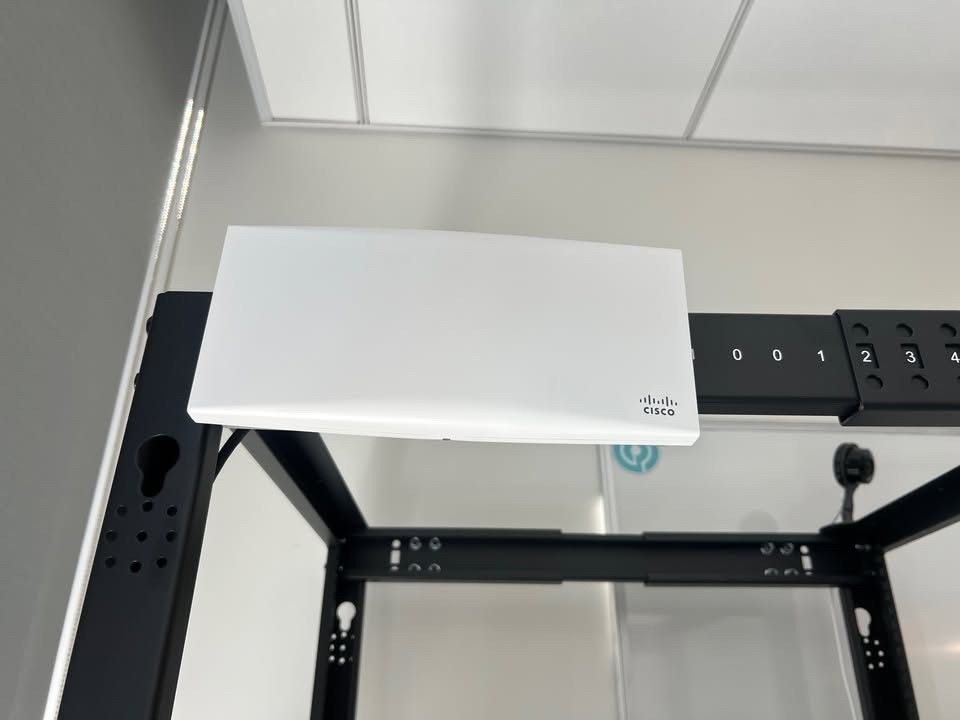 Cisco Meraki MR36 802.11ax 1.70 Gbit/s Wireless Access Point