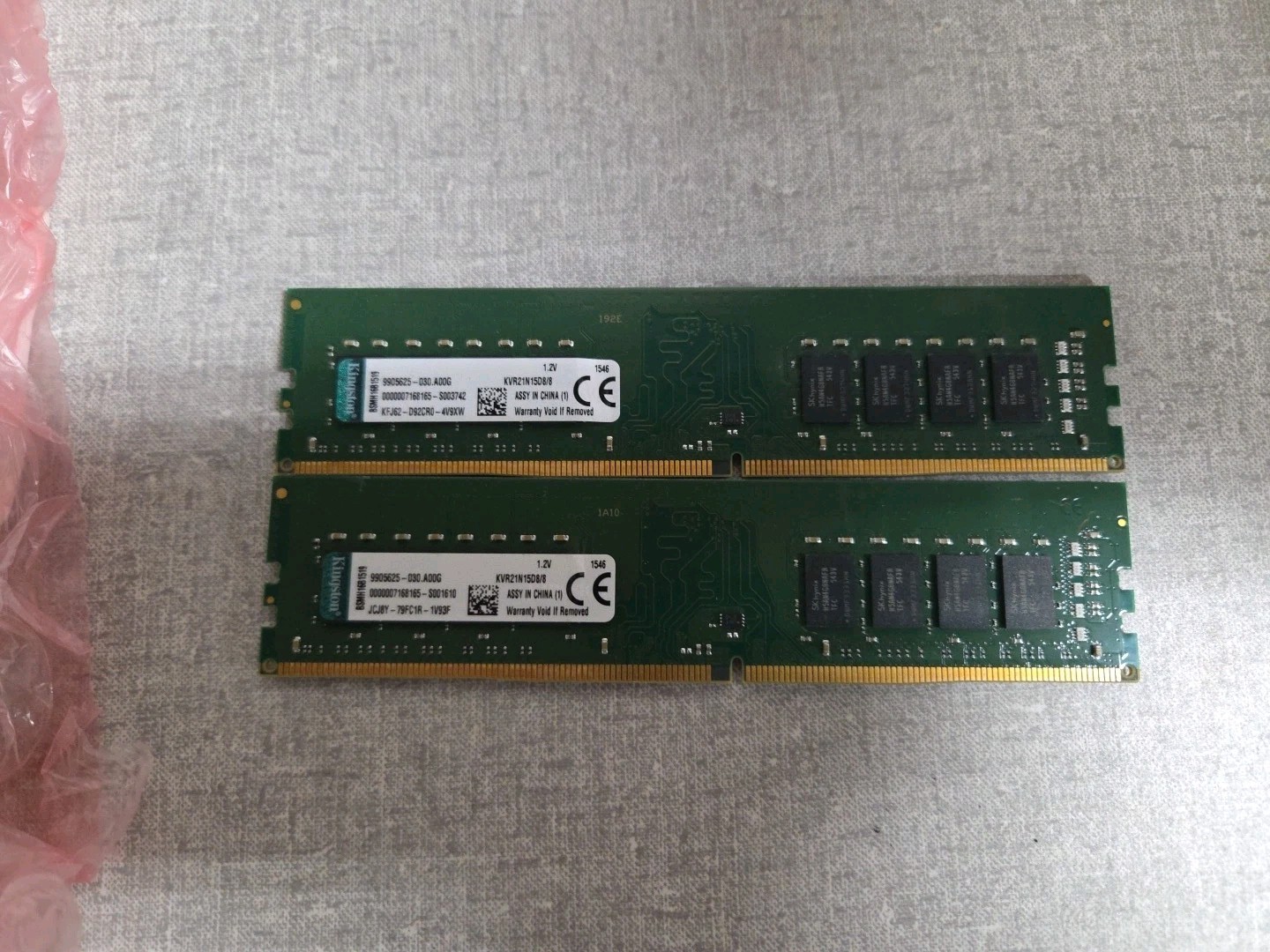 Lot of 2 - 8GB DDR-4 2133P MHZ Desktop Kingston KVR21N15D8/8